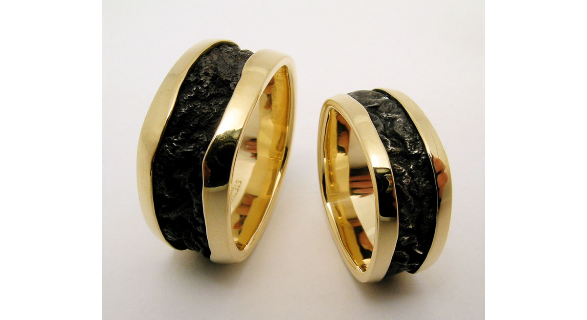 Waterton Jewelry, Black, Gold, Comfort, Fit, Band, Set